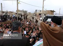 حضرت آیت الله خامنه‌ای خطاب به زلزله‌زدگان:من با یکایک دلهای داغدار شما همدردم