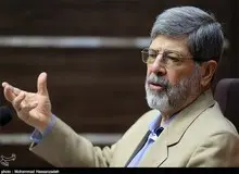 نامه انتقادی پزشک مورد اعتماد آیت الله خامنه ای به وزیر علوم دولتِ رئیسی/ مرندی: با این استدلال شما حوزه علمیه و کشاورزی هم باید ادغام شوند