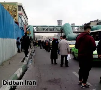 توقف قطار در خط ۲متروی تهران/ سردرگمی مردم در بیرون ایستگاه ها/ عصبانیت مردم؛ چرا کسی پاسخگوی معطلی چند ساعته ما نیست؟/ تصاویر