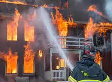 حادثه آتش‌سوزی در خیابان رودکی