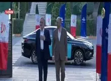 زاکانی با خودروی برقی وارد صدا وسیما شد