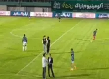 دستگیری یک جیمی جامپ در ورزشگاه امام خمینی اراک +ویدیو