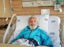 چرا جمشید مشایخی از بیمارستان مرخص نمی‌شود؟