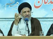 واکنش مشاور تولیت حرم حضرت معصومه(س) به شیوع ویروس کرونا در قم: تعطیل کردن حرم پیام تلخی دارد، اینجا پناهگاه مردم است