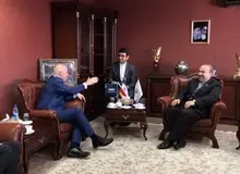 اینفانتینو: 4 دختر دارم که اگر فوتبال بانوان را ارتقا ندهم ، به خانه راهم نمی‌دهند!
