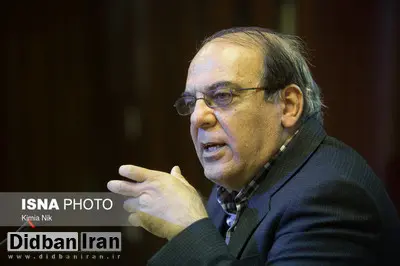 عباس عبدی: چشم امید مردم کماکان به داخل است

