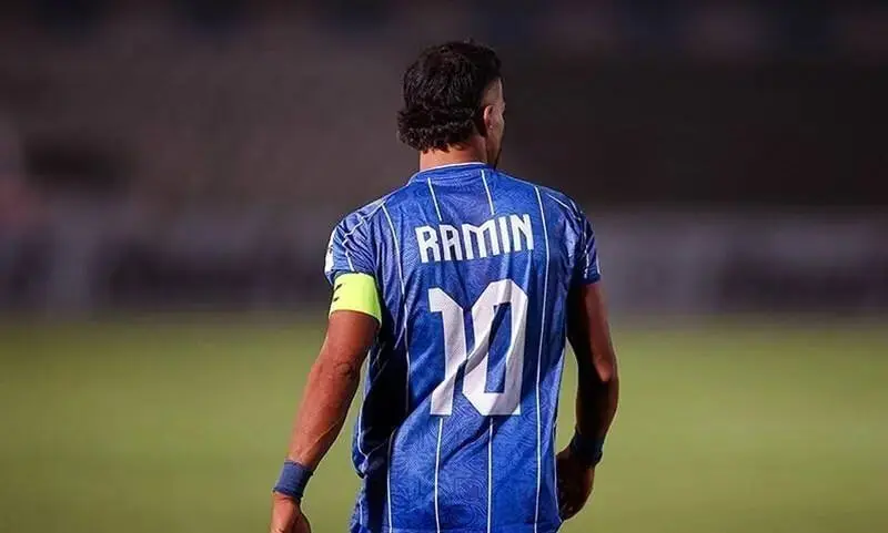 عکس | واکنش رضاییان به خط خوردن از لیست استقلال