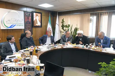 برگزاری شورای راهبردی پتروشیمیهای منطقه ویژه اقتصادی پتروشیمی ماهشهر با محوریت مسئولیت اجتماعی/ افزایش ۵۰ درصدی بودجه مسئولیت های اجتماعی پتروشیمیها با اولویتهای رئیسجمهور برای تحول در نظام آموزشی