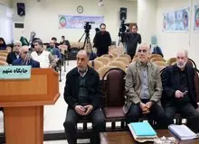 سکته همزمان ۳ متهم بانک سرمایه / قاضی: زمانی که متهمان برای اجرای حکم احضار شدند، نمی‌دانم چرا هر ۳ نفر همزمان سکته کردند / از پزشکی قانونی خواستیم موضوع را بررسی کند / پرویز کاظمی به زندان رفته؛ دو محکوم دیگر در حال معالجه هستند / حکم حسین هدایتی صادر شد