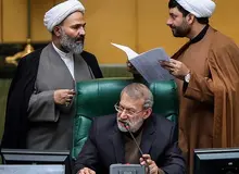 پژمانفر: ده سال اخوی شما رئیس قوه قضاییه بودند،  ۱۲ سال شما رئیس مجلس هستید/ مملکت دست شماست/ لاریجانی: بنده نماینده تر نیستم/ خودتان هم می دانید شورای هماهنگی اقتصادی تدبیر رهبری بود/ تمام کارها با دستور رهبری بود