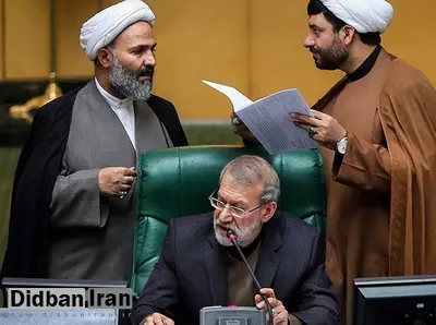 پژمانفر: ده سال اخوی شما رئیس قوه قضاییه بودند، ۱۲ سال شما رئیس مجلس هستید/ مملکت دست شماست/ لاریجانی: بنده نماینده تر نیستم/ خودتان هم می دانید شورای هماهنگی اقتصادی تدبیر رهبری بود/ تمام کارها با دستور رهبری بود