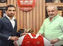 وحید امیری یک فصل دیگر تمدید قرارداد کرد
