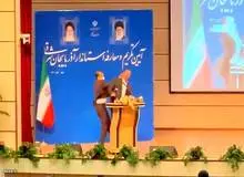 روزنامه جمهوری اسلامی: این سیلی که به صورت یک سردار سپاه نواخته شد، اولین سیلی نبود