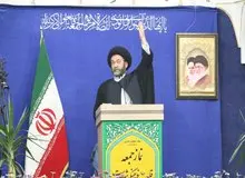  نماینده ولی فقیه در اردبیل: میوه آنقدر گران شده که طبقه پایین از میوه فقط نگاه حسرت نصیبشان می‌شود