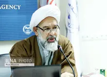 رئیس مؤسسه پژوهشی فهیم: زنان نه فقط رئیس جمهور بلکه می‌توانند مرجع تقلید شوند