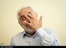 غرضی: با خوراک سیرابی 15 ریالی یک روزمان را سر می کردیم/ وقتی دلار ۱۰۰ تومان شد ستون فقراتمان شکست
