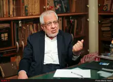 آمریکا به علت بحران‌های اخلاقی و مالی در سراشیبی سقوط است