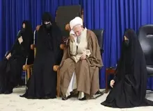 حمله «کیهان» به فمنیست ها به بهانه درگذشت همسر آیت الله جوادی آملی