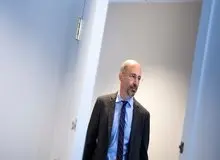 افشاگری نماینده آمریکا در مذاکرات برجام/ مالی: بحث هسته ای بین ما و ایرانی ها نیست میان خود ایرانی ها است 