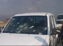  خودروی یگان مهندسی سپاه در سراوان مورد حمله قرار گرفت+عکس