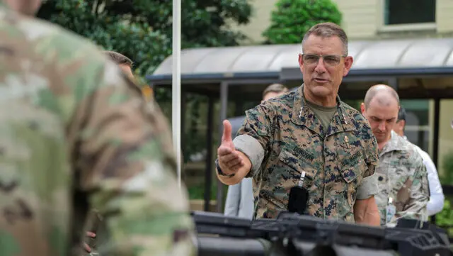 فرمانده ارشد آمریکایی در یک سفر غیرمنتظره به ونزوئلا رفت