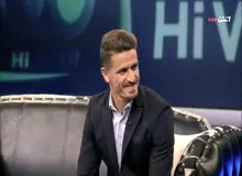 وریا غفوری: سازمان لیگ از قرارداد بازیکنان درصد می گیرد، این فاجعه است؛ هیچ کس هم نمی‌داند این پول کجا خرج می‌شود/  طبق چه قانونی این پول باید از قرارداد بازیکنان کم شود؟! 