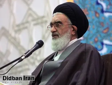 امام جمعه قم: نظام جمهوری اسلامی حاکمیت اسلام است / روایت شده که مردی از اهل قم مردم را بهسوی حق دعوت میکند؛ عدهای دور او جمع میشوند که از جنگ خسته نمیشوند ونمیترسند