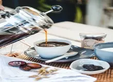 قهوه بدون کافئین چیست؟!+روش تهیه قهوه بدون کافئین