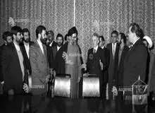 روایت هاشمی رفسنجانی درباره نظر مثبت آیت الله خامنه ای برای پناه دادن به چائوشسکو در ایران