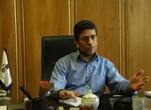 اعضای شورای شهر هیچ منفعت حزبی و جناحی را به حق مردم ترجیح ندهند و حاضر نشوند پشت سنگرهای نظام از مافیای قدرت و ثروت دفاع کنند