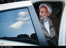 مصباح یزدی: اعلامیه امام (ره) را امضاء نکردم چون ساواک حساس میشد/ اگر رفتار من در راه اسلامی «گروه فشار» تاثیر داشته، افتخار می کنم!