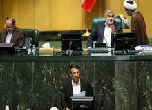 نماینده مجلس خطاب به وزیر صمت: اگر نمی‌توانید، تولید خودرو را به سپاه بسپارید