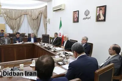 عارف: دانشگاهها همکاریهای ارزشمندی را با مراکز دفاعی آغاز کردهاند