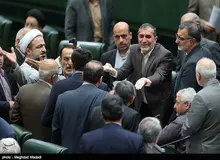 چرا زارعی گریه کرد و بستری شد؟/ فیلـــم
