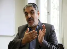 فعال سیاسی اصلاح‌طلب: برای گرفتن قدرت نباید گدایی کنیم/ اصلاح‌طلبان عاقل به فکر انتخابات پیش رو باشند