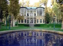 انتقاد خلیل آبادی از برگزاری شوی لباس در کاخ نیاوران/ آب به چشمه‌ علی بازنگشت
