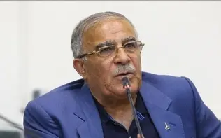 پیشکسوت استقلال در بیمارستان بستری شد