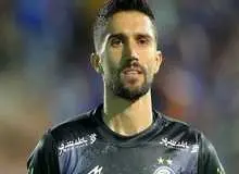 محرومیت تعلیقی کاپیتان استقلال؛ جریمه چندصد میلیونی برای همراهی با دختر هوادار