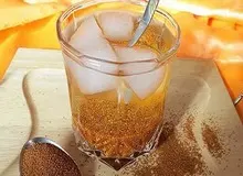 چرا باید در تابستان بیشتر خاکشیر بخوریم؟