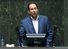 نماینده مجلس: اقتصاد نباید دولتی باشد/  با سخنرانی که نمی شود مشکلات را حل کرد/ مردم با تشویق صداوسیما وارد بورس شدند/  سهامداران حقوقی اراده کنند، قیمت را در بورس تغییر می دهند