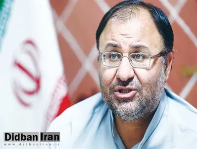 فعال سیاسی اصولگرا: جریانی که دموکرات را جمهوریخواه تفکیک میند، متوهم است
