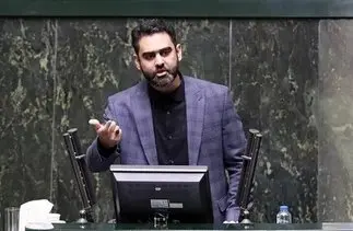 حمله ثابتی به تسنیم: از این خبرگزاری که معلوم است بودجه‌اش از کجا می‌آید انتظار حقیقت گویی نمی‌رود! این‌ها رسانه زیاد دارند و پول پاشی می‌کنند