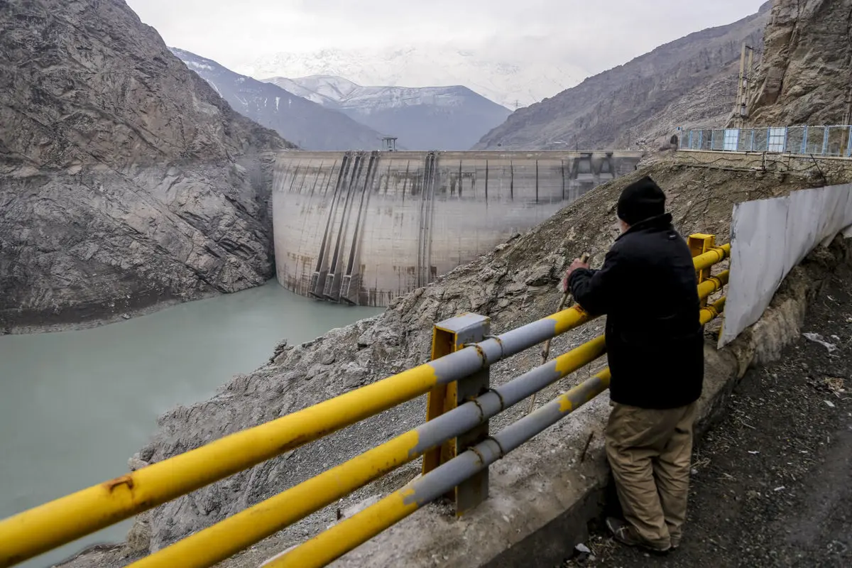 رئیس فدراسیون صنعت آب ایران: مصرف آب کشاورزی باید به نصف کاهش یابد