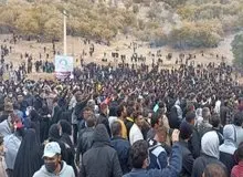 حضور چشمگیر مردم در آیین خاکسپاری سجاد رزمجو هنرمند محلی  کهگیلویه و بویراحمد/FILM