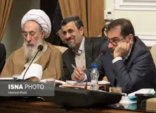 کانال تابناک: حکم تعلیق احمدی‎نژاد از مجمع تشخیص مصلحت به وی ابلاغ شد
