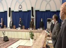 گوشه ای از هزینه سازی های «حلقه خاص» تیم اطلاع رسانی دولت؛ نه قیمت دلار پایین آمد و نه قرار است ارز ۴۲۰۰ حذف شود!/ آقای رئیس جمهور تیم اطلاع رسانی با «خبر سازی» دلار  را ۲۸هزار و ۵۴۵ تومان کرد
