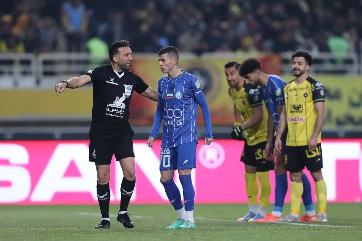 برنامه دیدارهای معوقه لیگ برتر؛ برگزاری استقلال - سپاهان در آستانه سال نو!