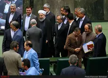 
فریاد «دو-دو» نمایندگان هنگام اعلام آمار اشتغال از سوی رئیس‌جمهور