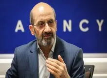 انتقاد رئیس دانشگاه صنعتی شریف به صندلی‌های خالی دانشگاه آزاد: باید به دانشگاه‌های اصلی‌بیشتر رسیدگی کرد