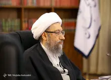 آملی‌لاریجانی: صداوسیما موجب الگو شدن افراد سطحی و کم مایه تحت عنوان «سلبریتی» می‌شود